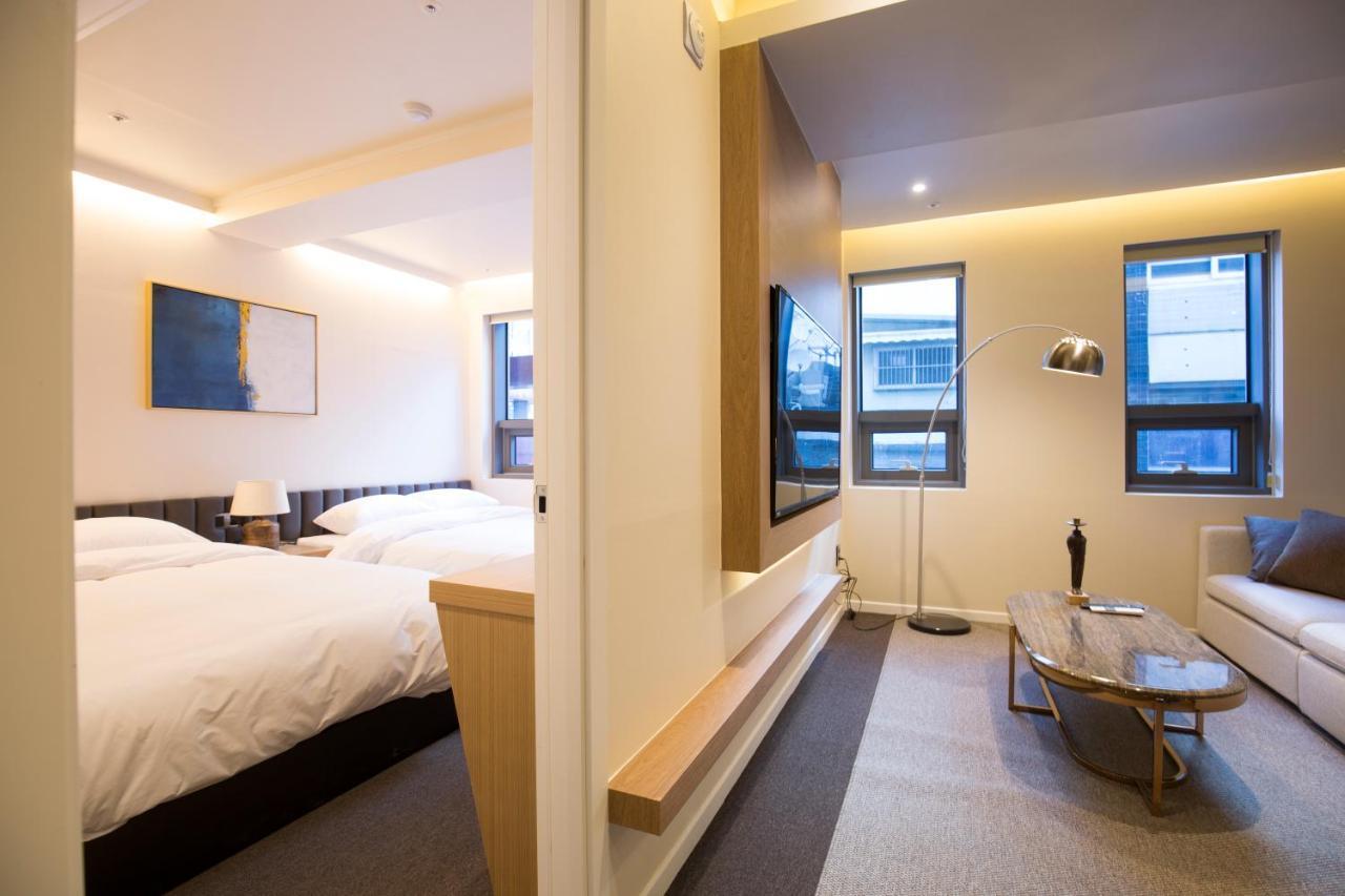 Uh Suite The Jongno Seoul Exteriör bild