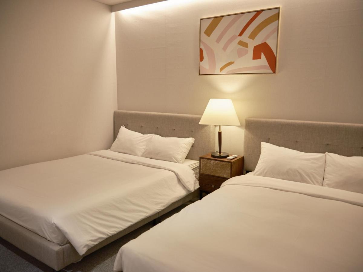 Uh Suite The Jongno Seoul Exteriör bild